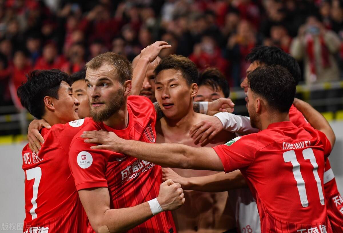 成都蓉城球迷意难平！不止因为2-2武汉三镇，更多原因在于以下5点
