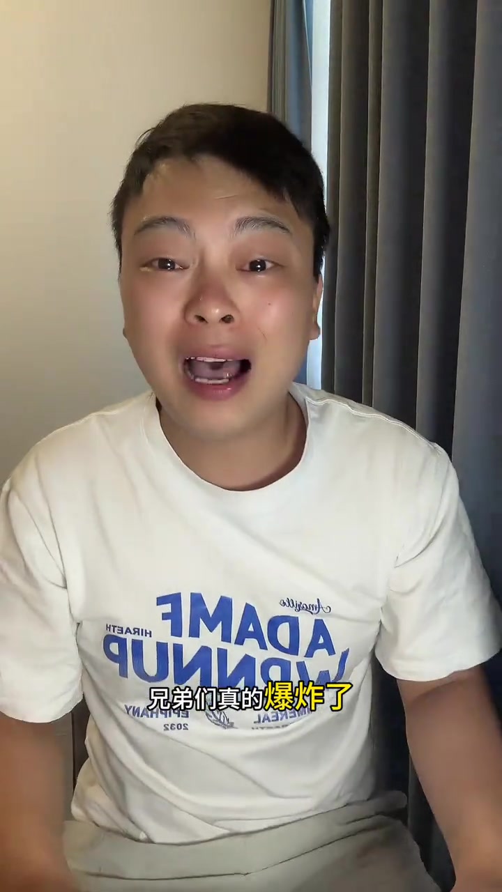 开拓者社媒更新视频：杨瀚森带你感受身高2米16是一种什么体验的简单介绍